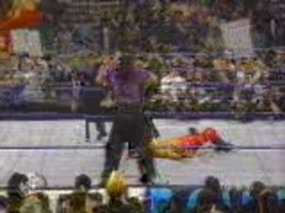 Lita Moonsaults Jeff Hardy