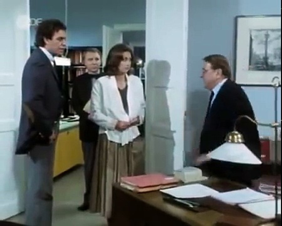 Derrick  E131  -  Lange Nacht für Derrick   (1985)