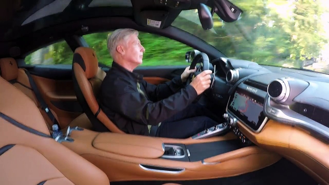 2017 Ferrari GTC4Lusso Car Review-pxv_dLzlNiE