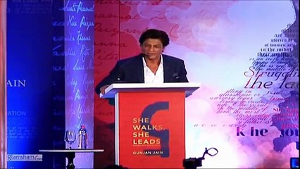 65.Shah Rukh Khan's sweet gesture for women
