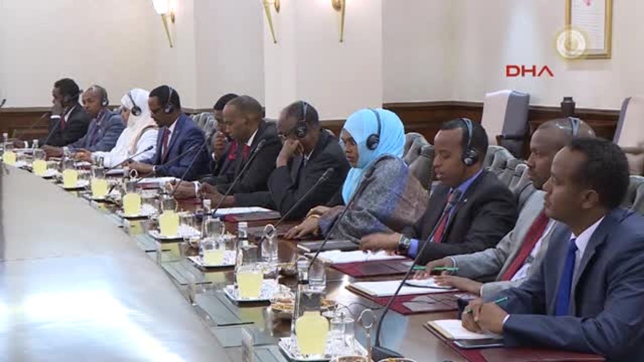 Başbakan Yıldırım Somali Başbakanı Hayri ile Başbaşa ve Heyetlerarası Görüştü