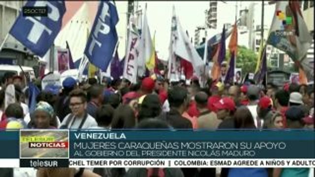Venezolanas marchan en apoyo al pdte. y contra la guerra económica