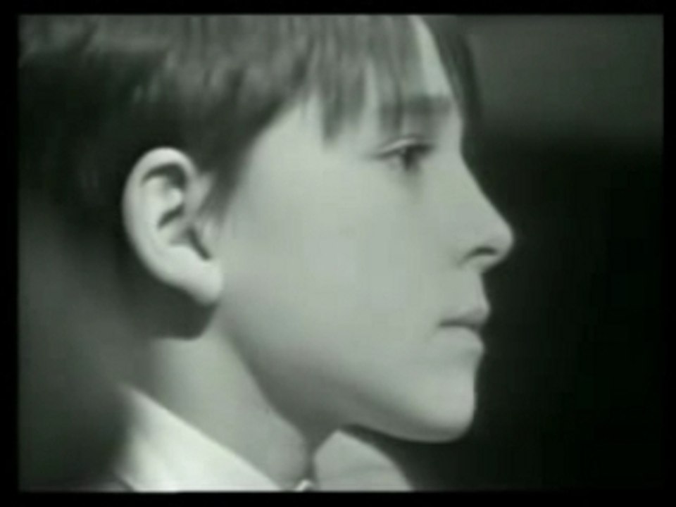 Petit garçon -Nana Mouskouri