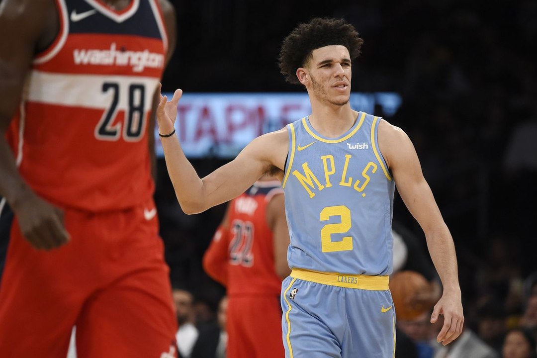 Lonzo Ball vs John Wall CRAZY PG Duel Highlights (2017.10.25) Lakers vs Wizards - MUST SEE!