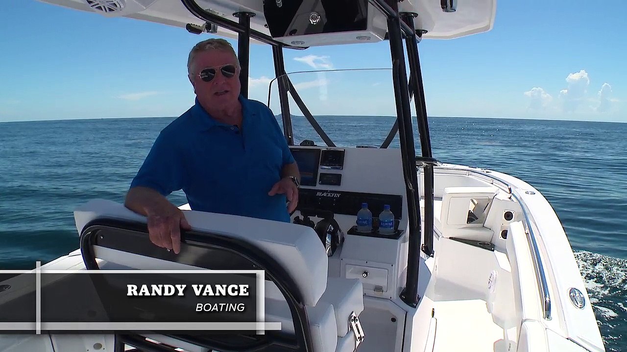 Boat Buyers Guide: Blackfin 242 CC