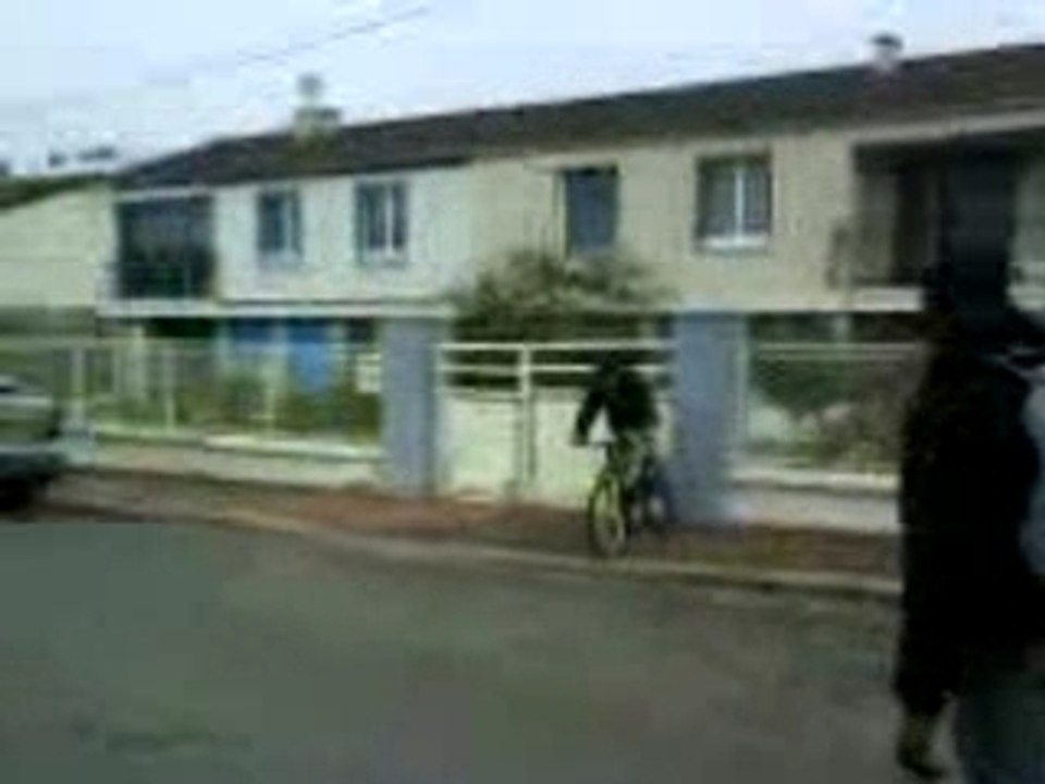 Lyes cascadeur fouuuuuuuu