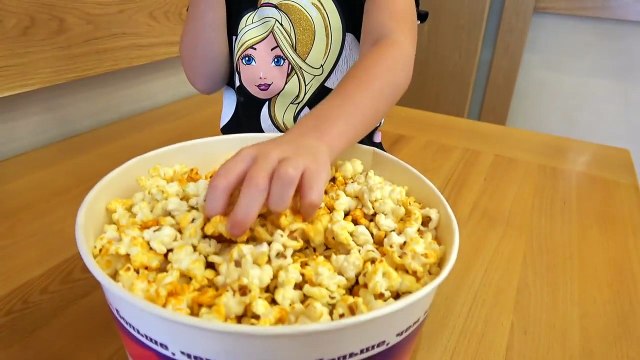 Bad Kid Steals Candy and Transform into Giant Ice Cream Johny Johny Yes Papa Nursery Rhyme Baby Song-1czptYHWge0