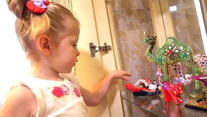 Cute Kid and Bad Minion toy playing fun Pretend Play Funny kid's video Baby Nursery Rhyme Song-ybKE_3zgrNU