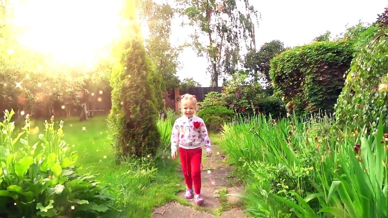 Giant Crazy Toy and Funny Baby Pretend Play Super New Kid's toys Funny Video for children-aKwdhKvch4I