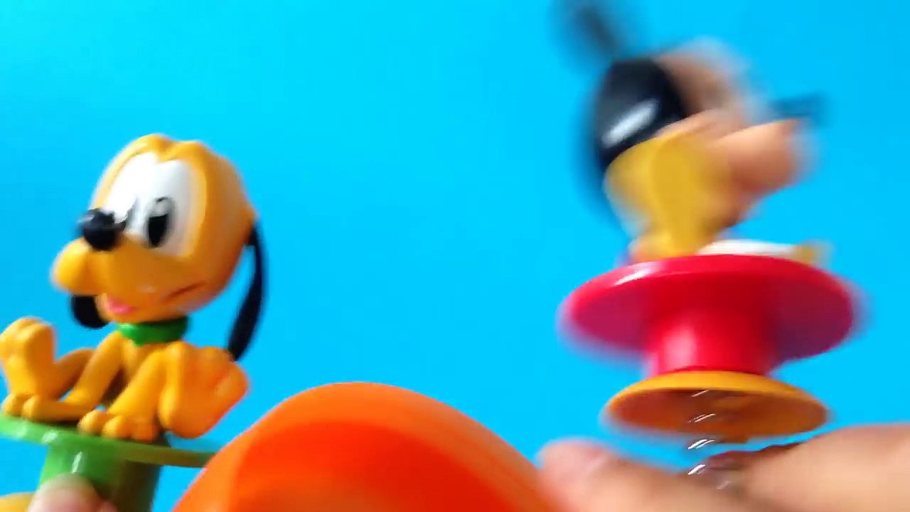 2 Surprise Eggs Mickey Mouse and Pluto-a-z31MJ2_Kk