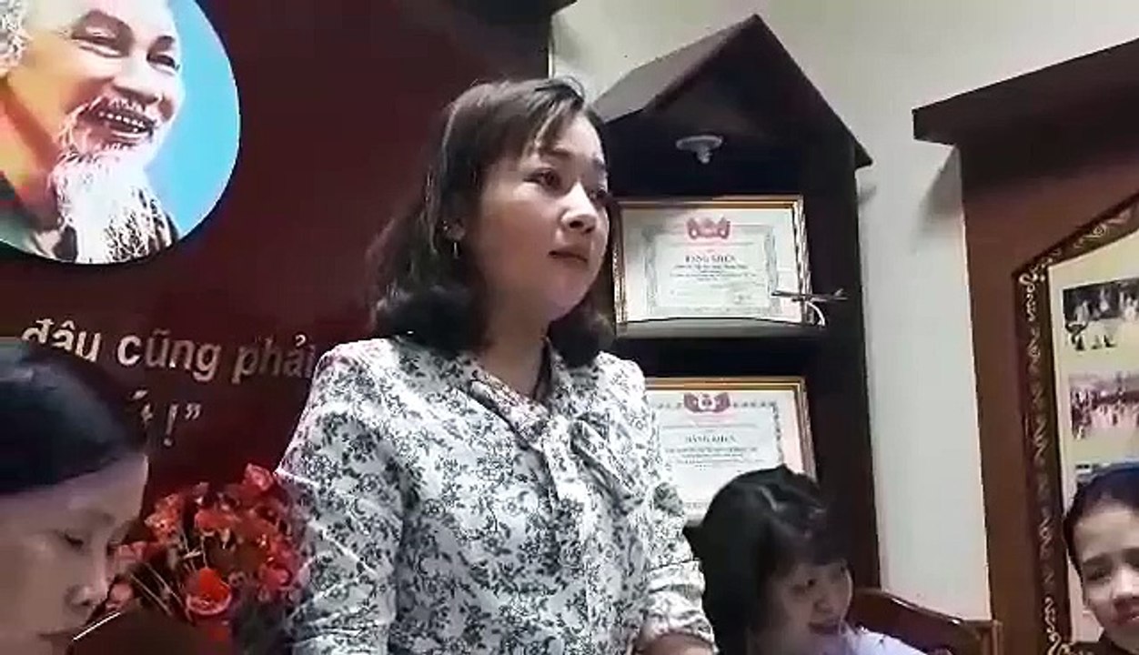 Học sinh lớp 2 trường Nam Thành Công bị đình chỉ học vì nói chuyện_ Cô giáo sai, phải nghỉ việc để viết tường trình