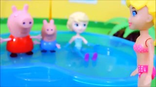 Pig George da Família Peppa Pig faz XIXI NA PISCINA com Frozen Elsa - Novos Episódios Peppa Pig