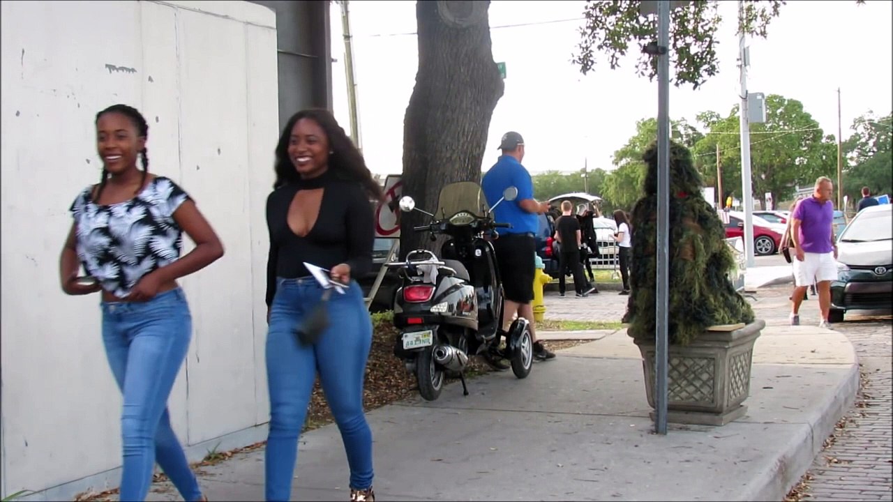 Guy Dresses Up Like A Bush And Scares The Shit Out Of People