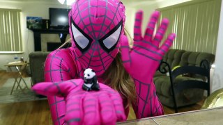 Spider-man Pink Spidergirl Deadpool Joker Minion Paw Patrol vs Giant Surprise Egg Yowie Kinder Toy