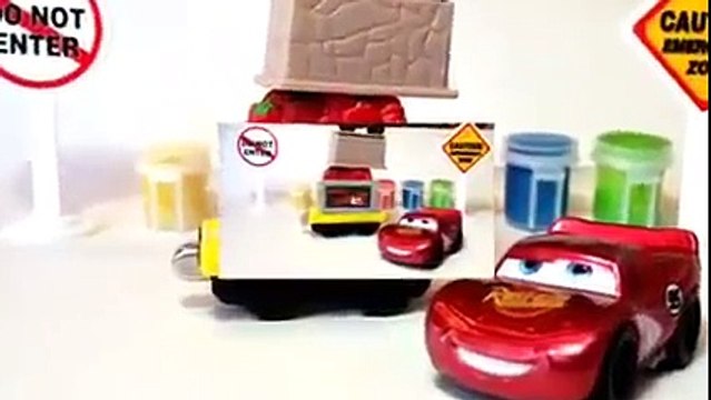 Lightning McQueen of Disney Pixar Cars, Tow Truck Mater, Holly Shiftwell, Sally, Dinoco