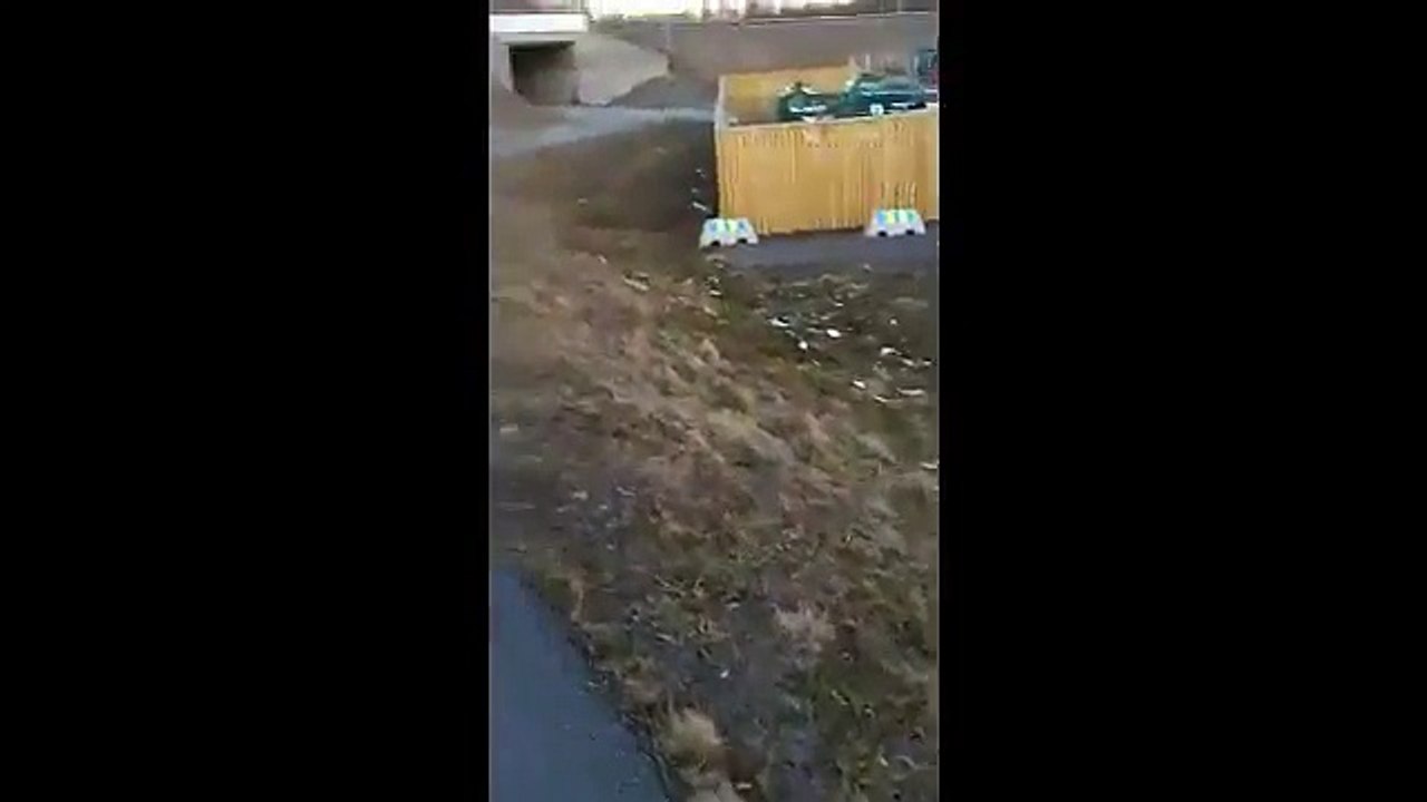 12 منتصف الليل وما تزال الشمس مشرقه