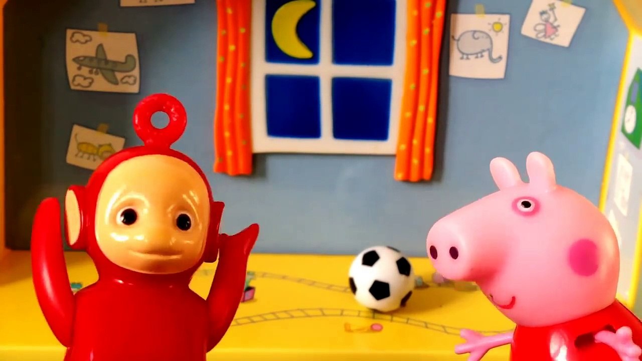 Teletubbies po and Peppa Pig play soccer-qZWICFQDGfY