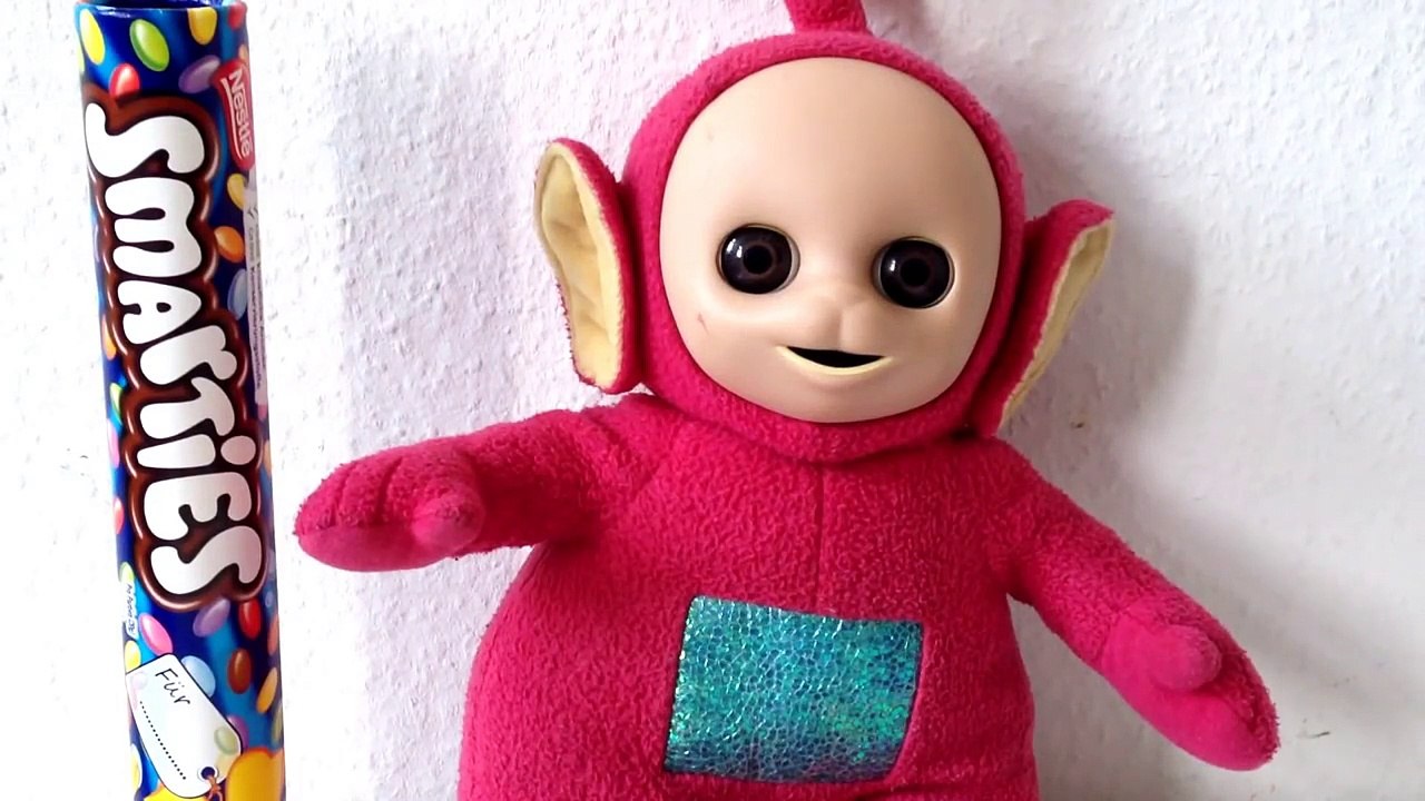 Teletubbies Po and Smarties-vYnDlGAfm2o