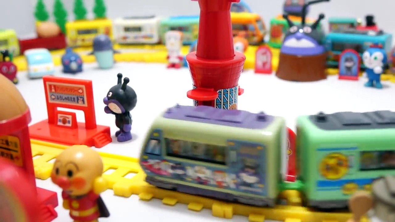 アンパンマン電車　キャラレール　Anpanman Toy Train-3v-6dYyIpB4