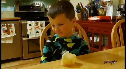 Bad Baby Charlie _ Real Life Dinner Bad Baby & Cake Fail & Bubble Bath-0phg1qafqyA