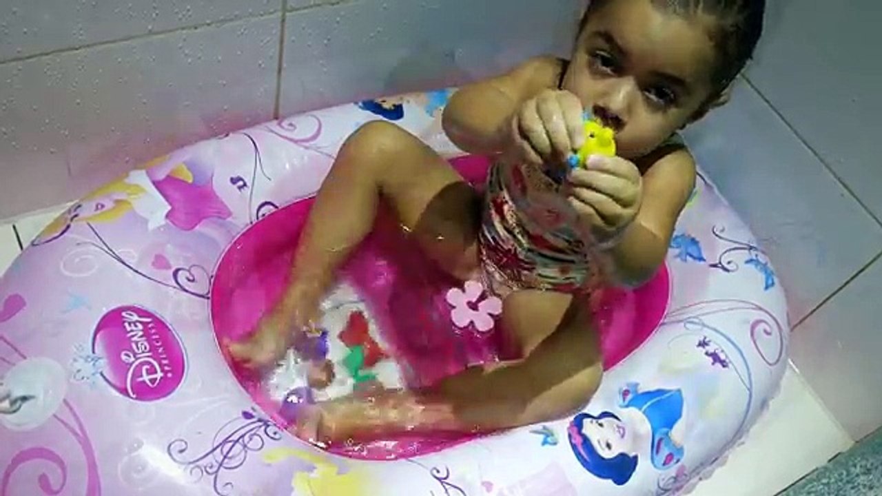 Arrume-se comigo para a festa!