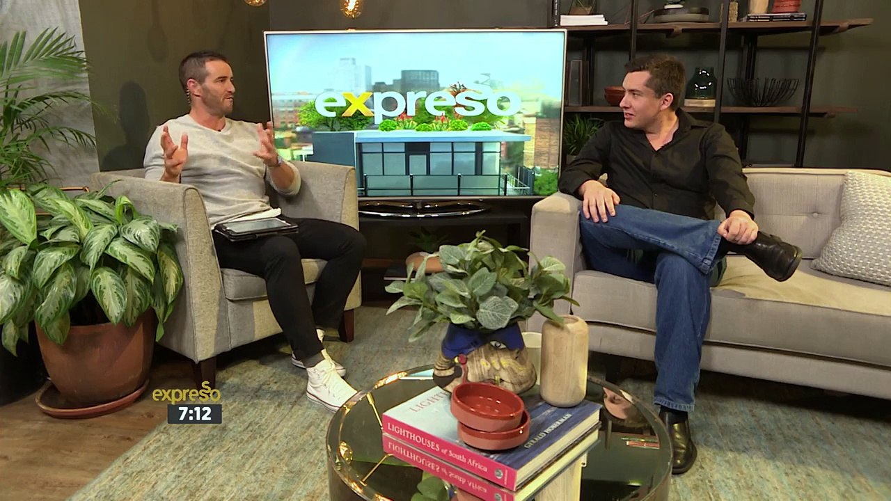 Tech News – Newly discovered lunar cave might one day house a moon base-QQ8sIy7rgNs