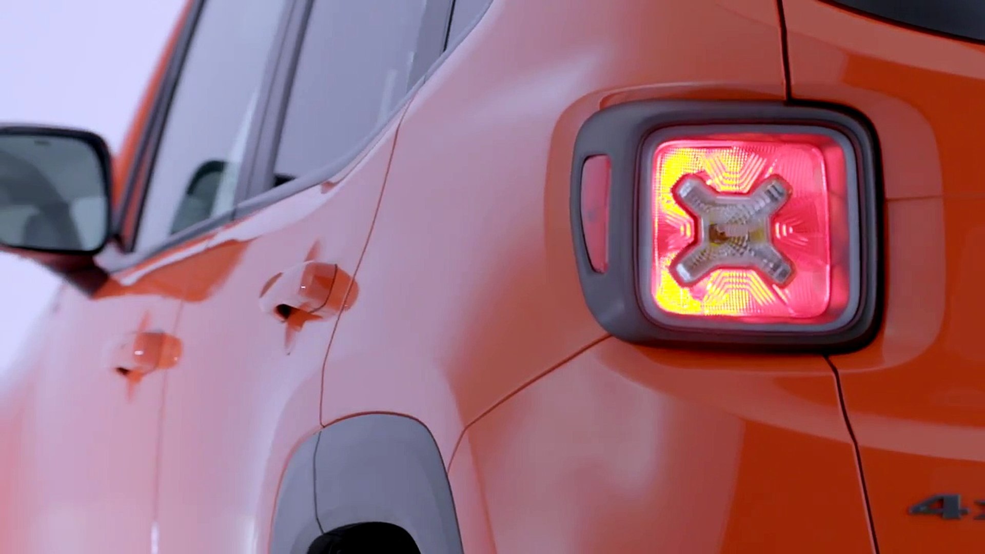 2017 Jeep Renegade Review _ New Car Reviews _ WhichCar-URqEyed15yM