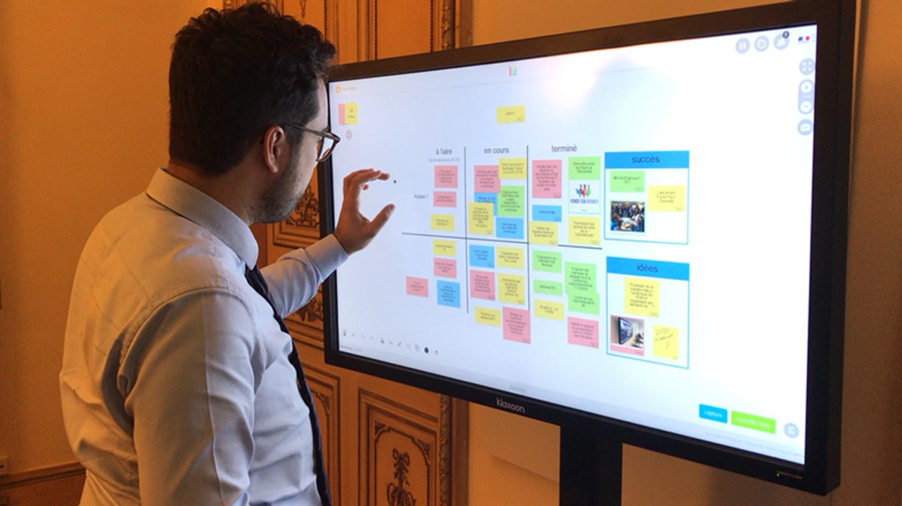 Pourquoi et comment Mounir Mahjoubi