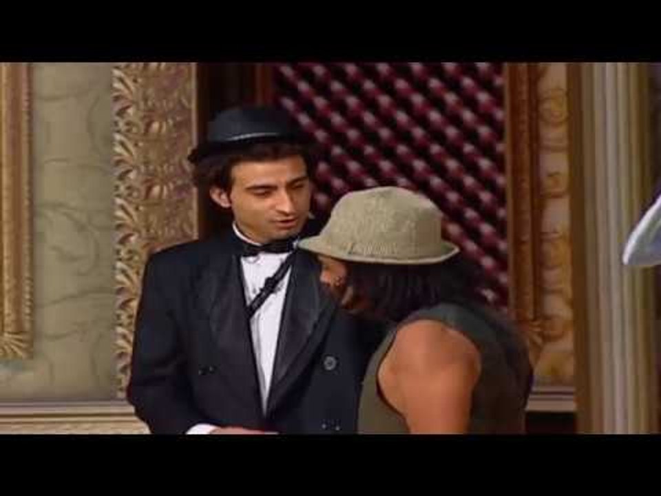 على ربيع يسخر من الزمالك ... " الدورى للأهلاوية  " أوس أوس الزمالك قااادم #تياترو_مصر