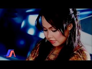 Hesty Damara - Khayalan Masa Lalu (Official Music Video)