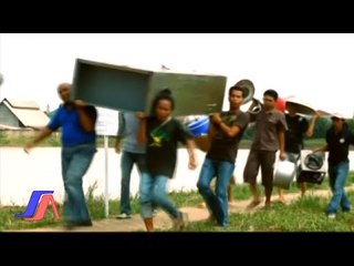 Bos Gembok - Gotong Lemari (Official Karaoke Video)