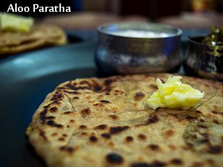 Aloo Paratha Recipe | आलू परांठा रेसिपी | Punjabi Aloo Paratha | Boldsky