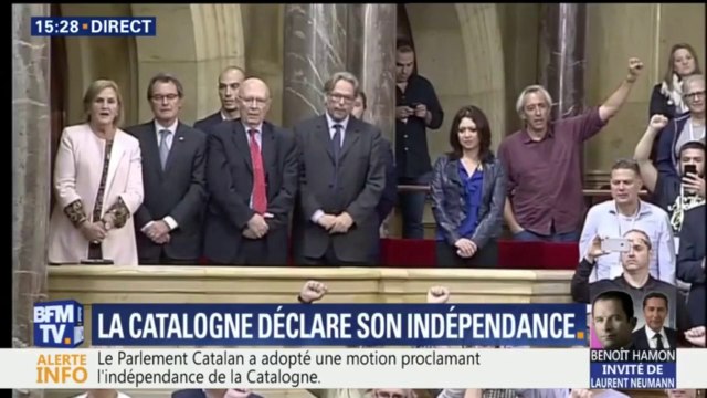 Le Parlement catalan a adopté une motion proclamant l'indépendance de la Catalogne