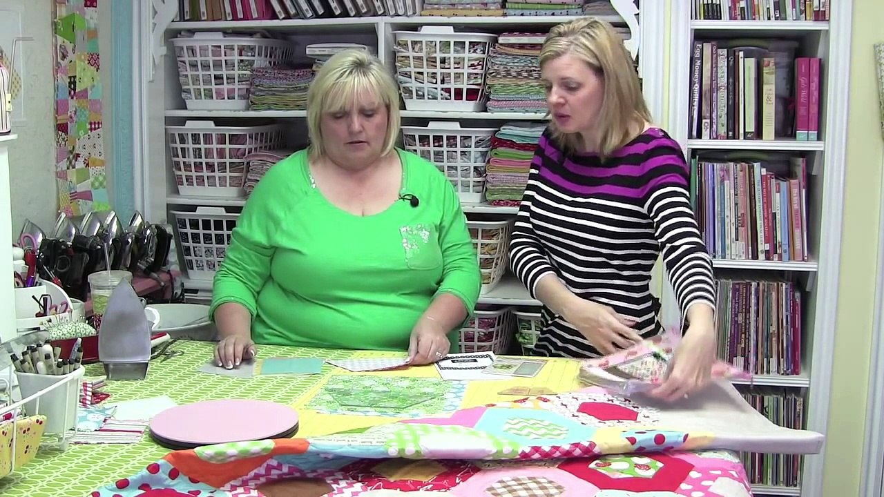 How to Use Lori Holts Hexie Half Rulers - Fat Quarter Shop