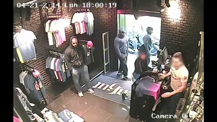 Le rappeur Rohff agresse le vendeur de Unkut