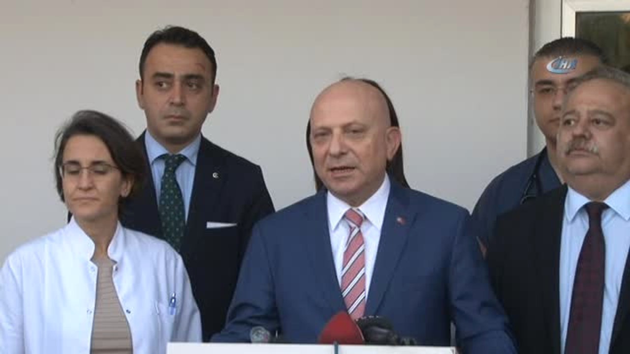 Ankara Üniversitesi Rektörü İbiş, "Deniz Bey, Yavaş Yavaş Komadan Çıkıyor"