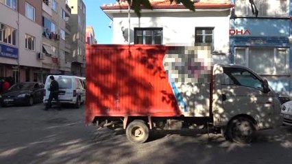 Balıkesir Polis Titiz Çalışmayla Çalıntı Kamyoneti Ele Geçirdi