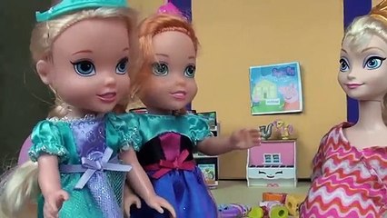 Frozen Anna and Elsa Toddlers Lemonade Stand Barbie MLP Rapunzel Elsa Pregnant Part 3 Toys In Action