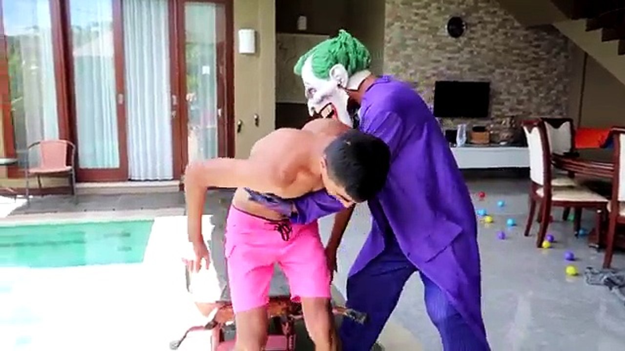 Frozen Elsa MONSTER JOKER HIT Spiderman! w/ Hulk Police Car Toys Kids Movie in Real Life