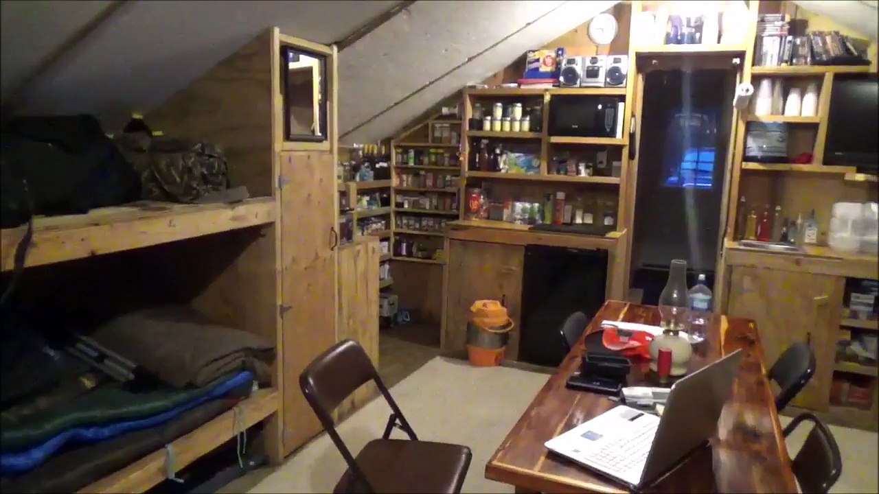 Back to: THE TENT. Update. Final deer hunting preparations.