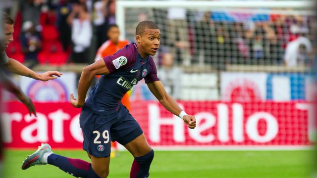 Raymond Domenech demande à Mbappé d'imiter... Anelka !