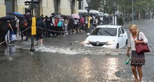 İstanbullular Dikkat! Meteoroloji Gün Verdi, Sağanak Yağış Geliyor