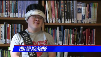 Teen Named Homecoming King Gives Crown to Classmate With Down Syndrome