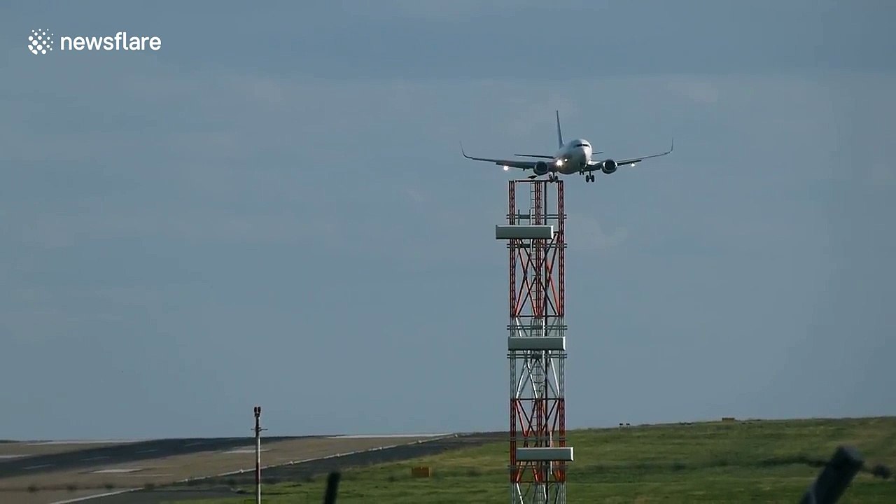 Plane struggles to land in high winds at Leeds Bradford Airport
