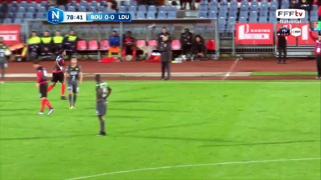 tête de Thierry Argelier sans danger pour le gardien Lyonnais