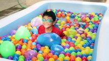 Giant inflatable Pool ball pit TOYS surprise egg hunt 3000 bunch o balloons water fight kids fun-dIeuN5H4iW0