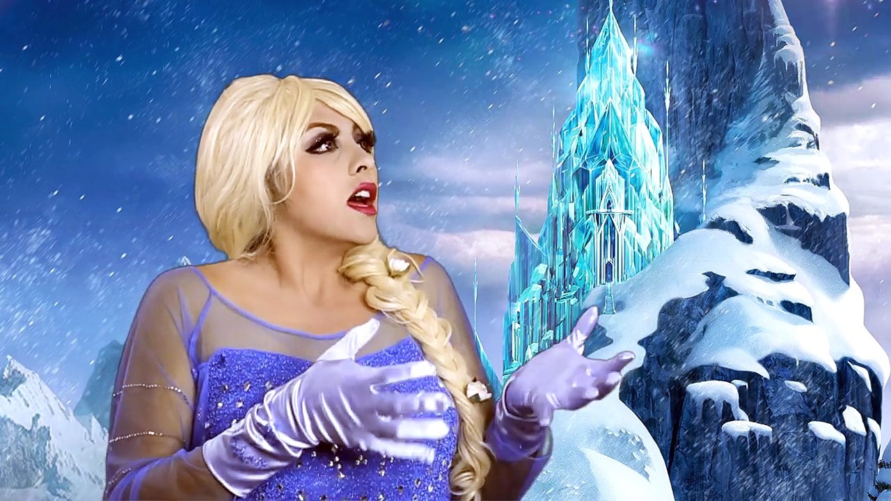 Spiderman Frozen Elsa vs King Kong YETI Spider-Man Elsa Superhero Fun in Real Life maleficent kids-qTyj8ENzK9E