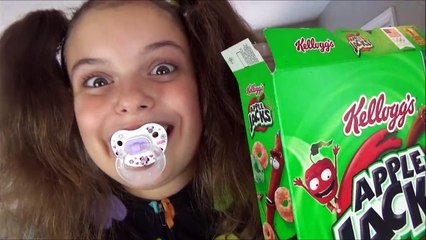 Bad Baby Puppy Annabelle has Bugs in Hair Sitter Minnie Toy Freaks 3 Hidden Eggs Victoria Babies-vqhAiC3YnTE