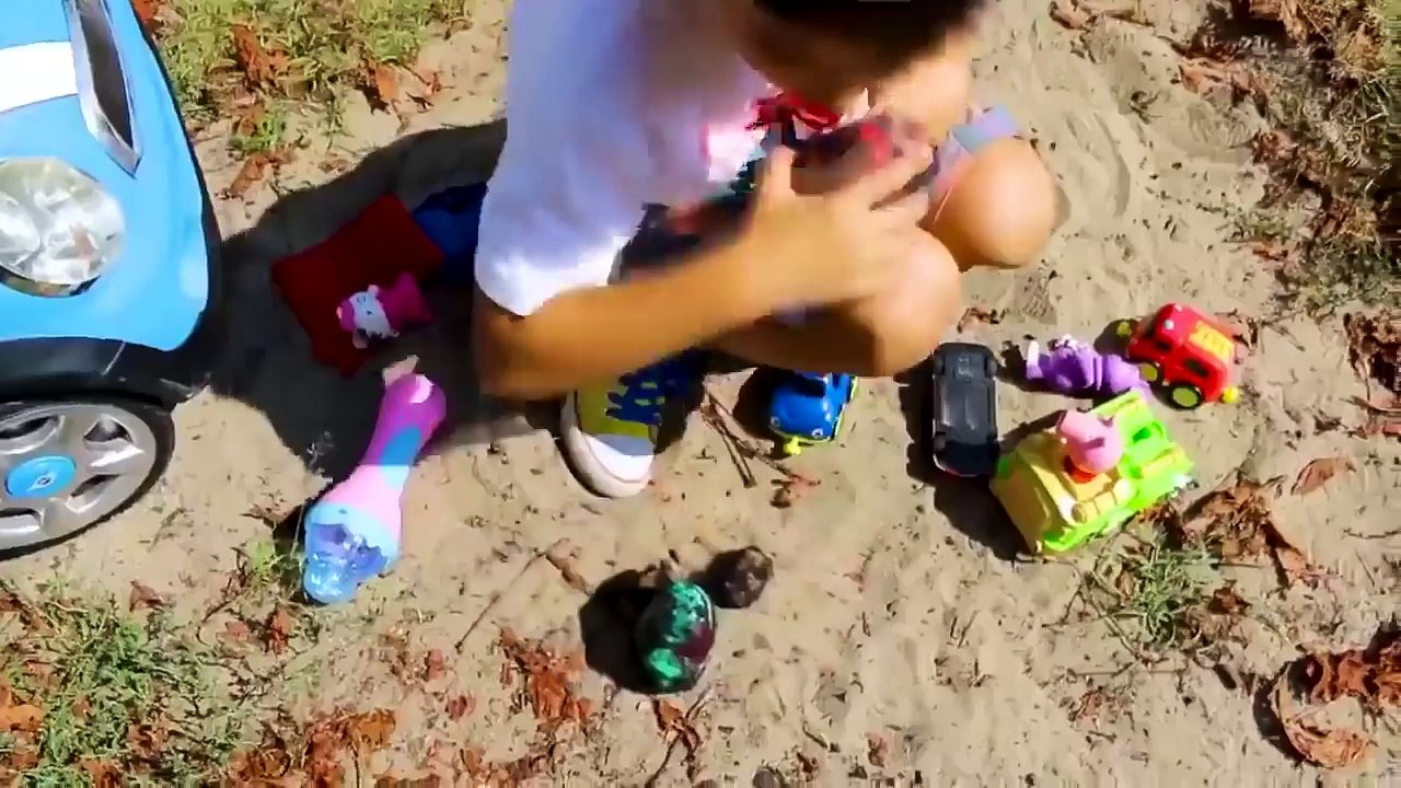 Bad babies playing Doctor toys Family Fun Pretend Play Kids Song Nursery Rhymes for Children-US1gvIMPvAM