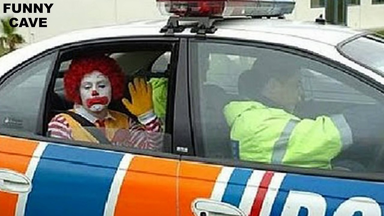 20 Funniest Police Fails Ever!-Rei2A9MACYA